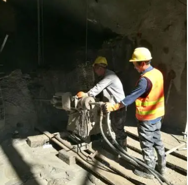 高平水下抗分散灌浆料特点 水下不分散注浆料介绍