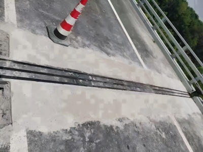 高平伸缩缝更换后浇筑材料快速结构修补料速砼的产品特点及施工流程​